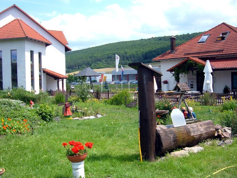 Hotel Fasold Sulzfeld  Екстериор снимка