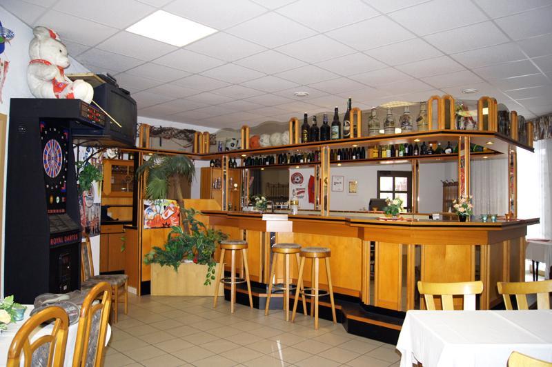 Hotel Fasold Sulzfeld  Екстериор снимка