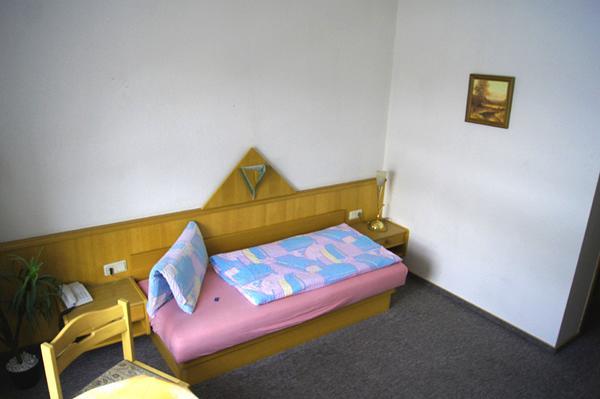 Hotel Fasold Sulzfeld  Стая снимка