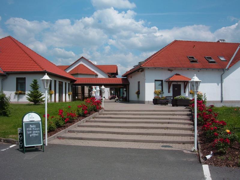 Hotel Fasold Sulzfeld  Екстериор снимка