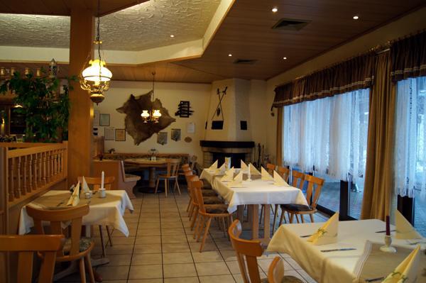 Hotel Fasold Sulzfeld  Екстериор снимка